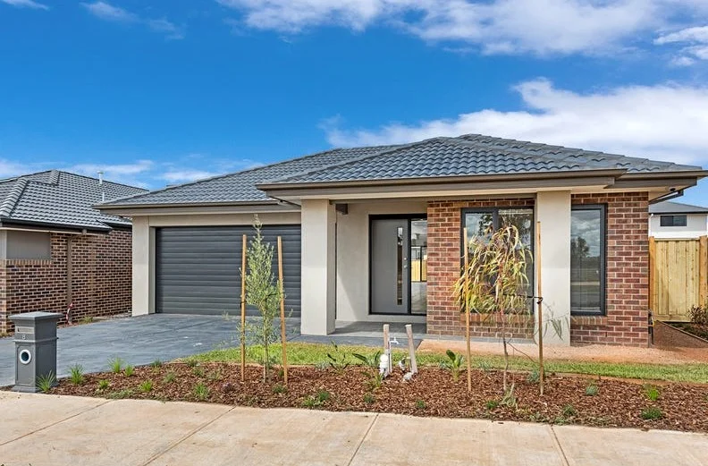 8 Wreath Drive, Tarneit VIC 3029