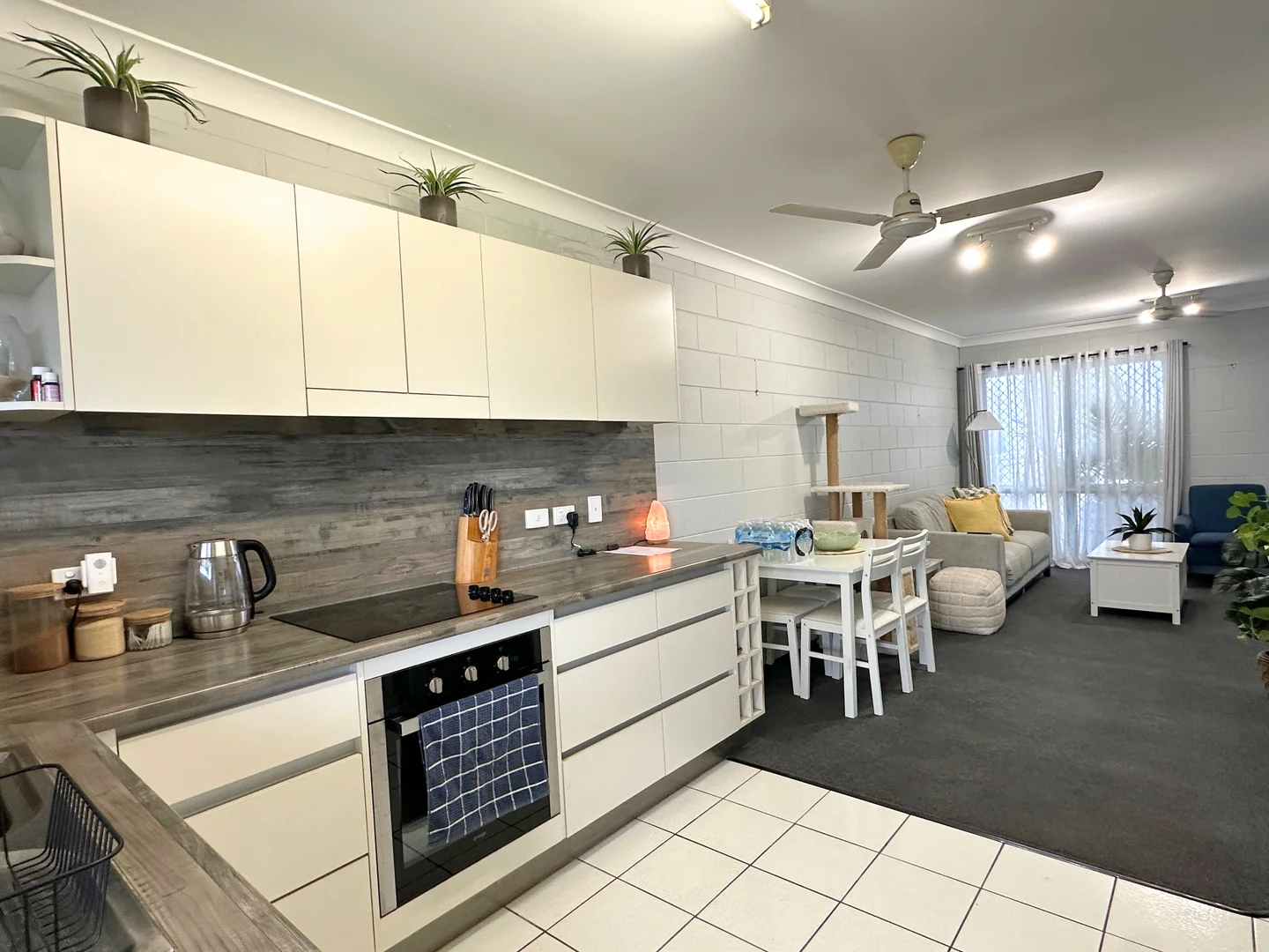 Additional image 4 of 10/12-16 Bent Street, Mundingburra QLD 4812
