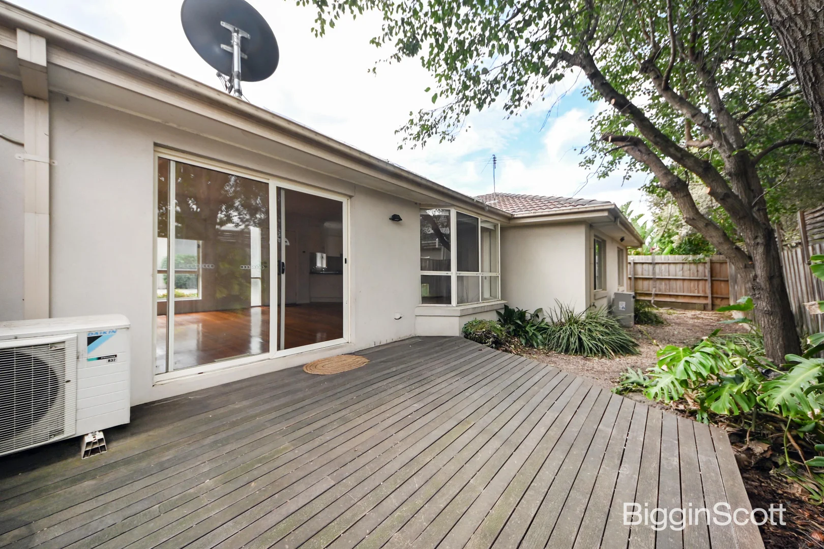 Additional image 10 of 2/18 Bennett Avenue, Mount Waverley VIC 3149