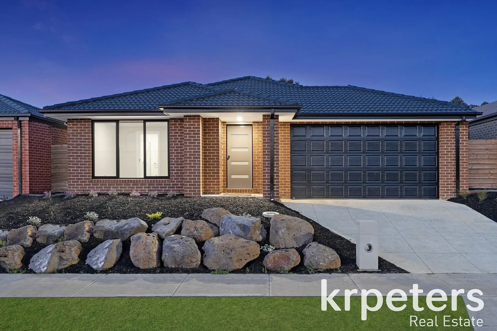 30 Trefella Rise, Drouin VIC 3818 photo 4