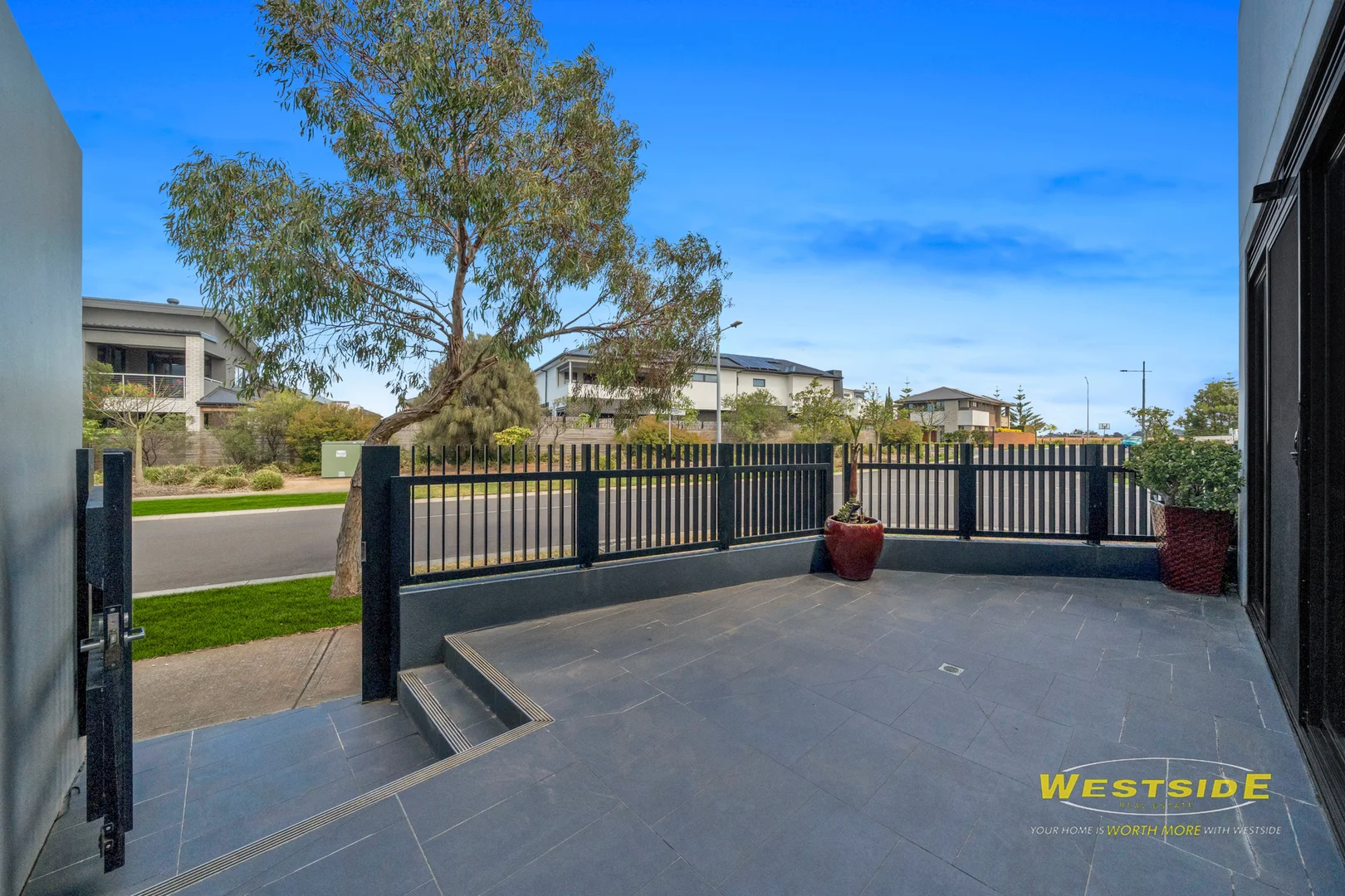 Additional image 3 of 1/50 CATAMARAN DRIVE, Werribee South VIC 3030