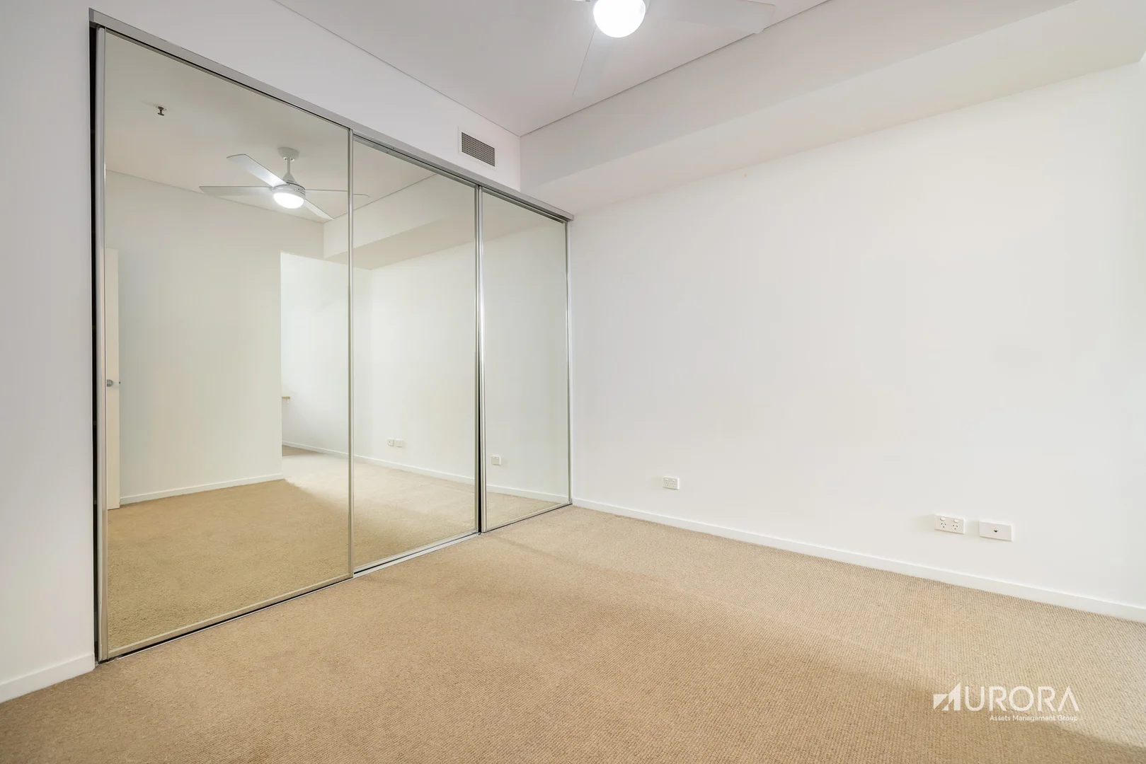 2A/10 STRATTON STREET, Newstead QLD 4006 photo 2