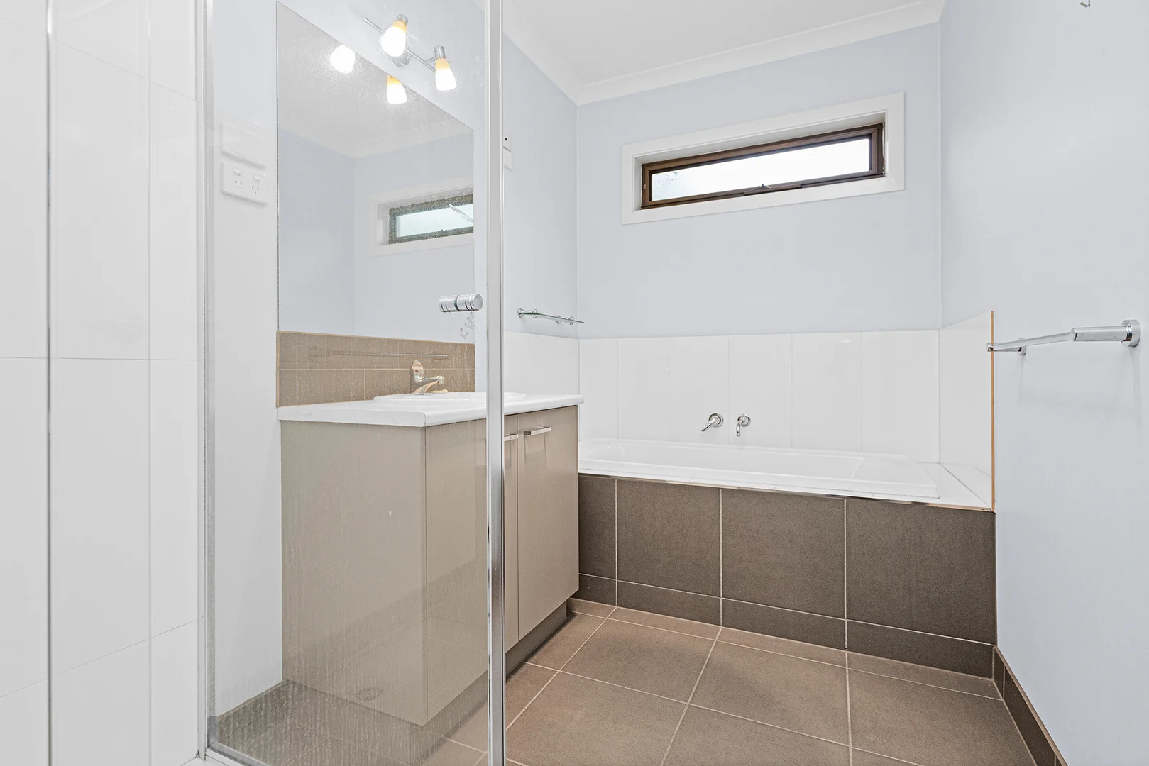 Additional image 5 of 3/43 Darraweit Road, Wallan VIC 3756