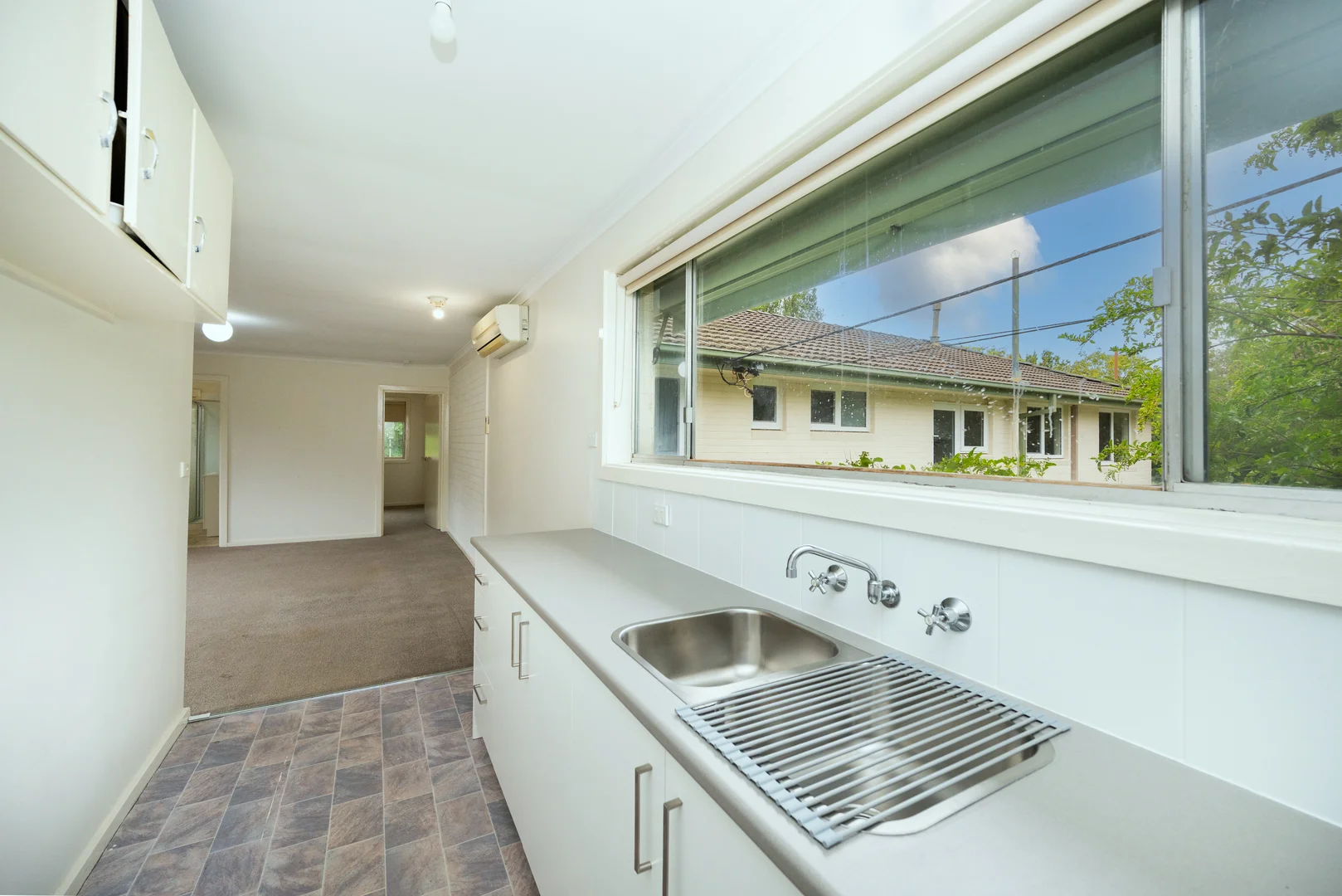 Additional image 3 of 2/15 Fitchett St, Garran ACT 2605