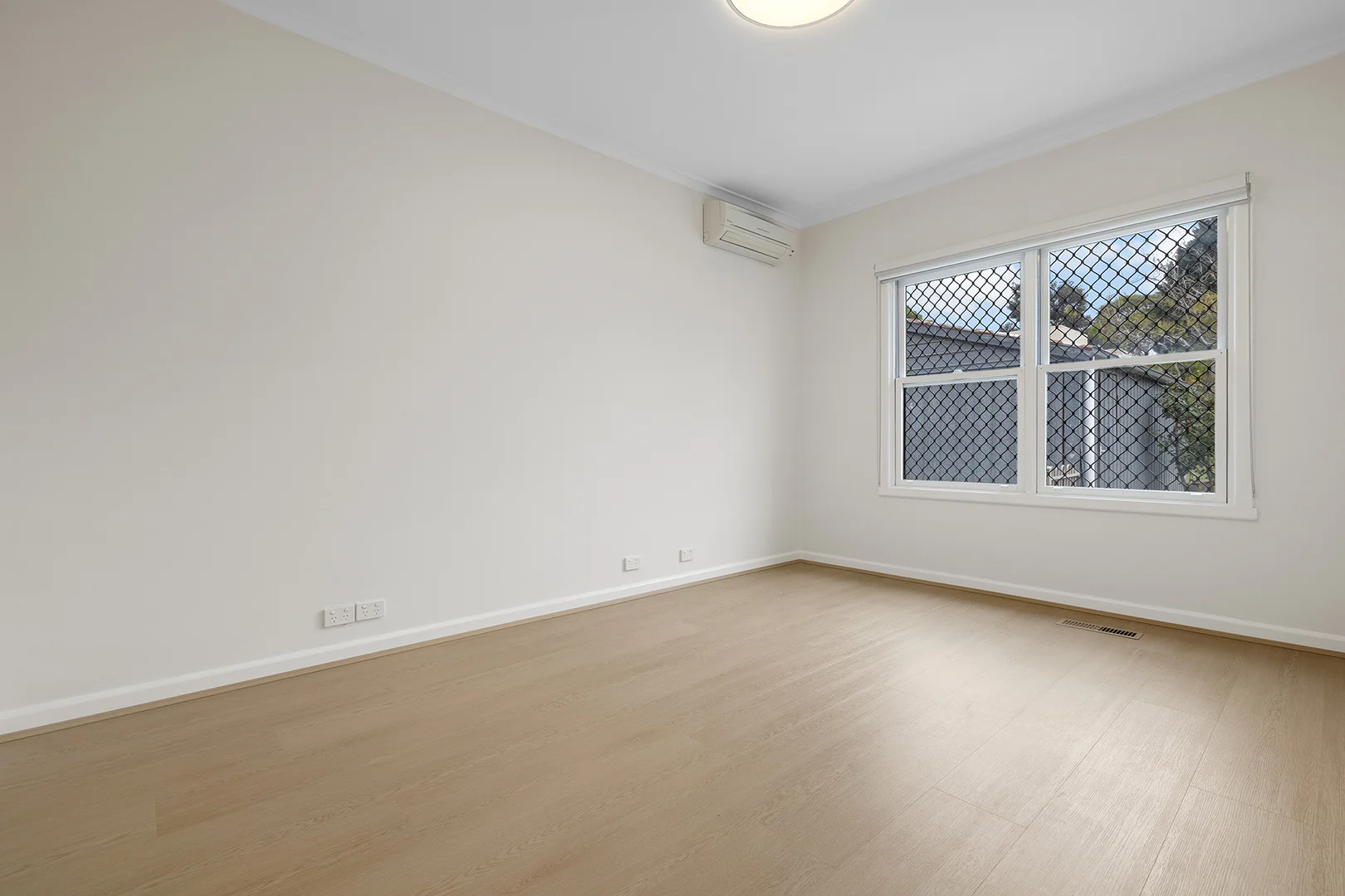 Additional image 7 of 5 Andrews Street, Burwood VIC 3125