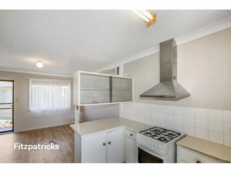 4/8 Joyes Place, Tolland NSW 2650