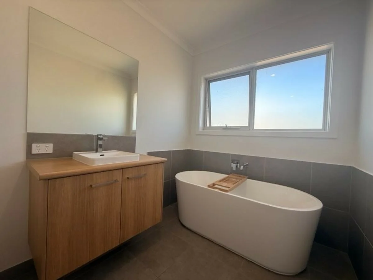 Additional image 13 of 5 Lady Harriet Drive, Lakes Entrance VIC 3909