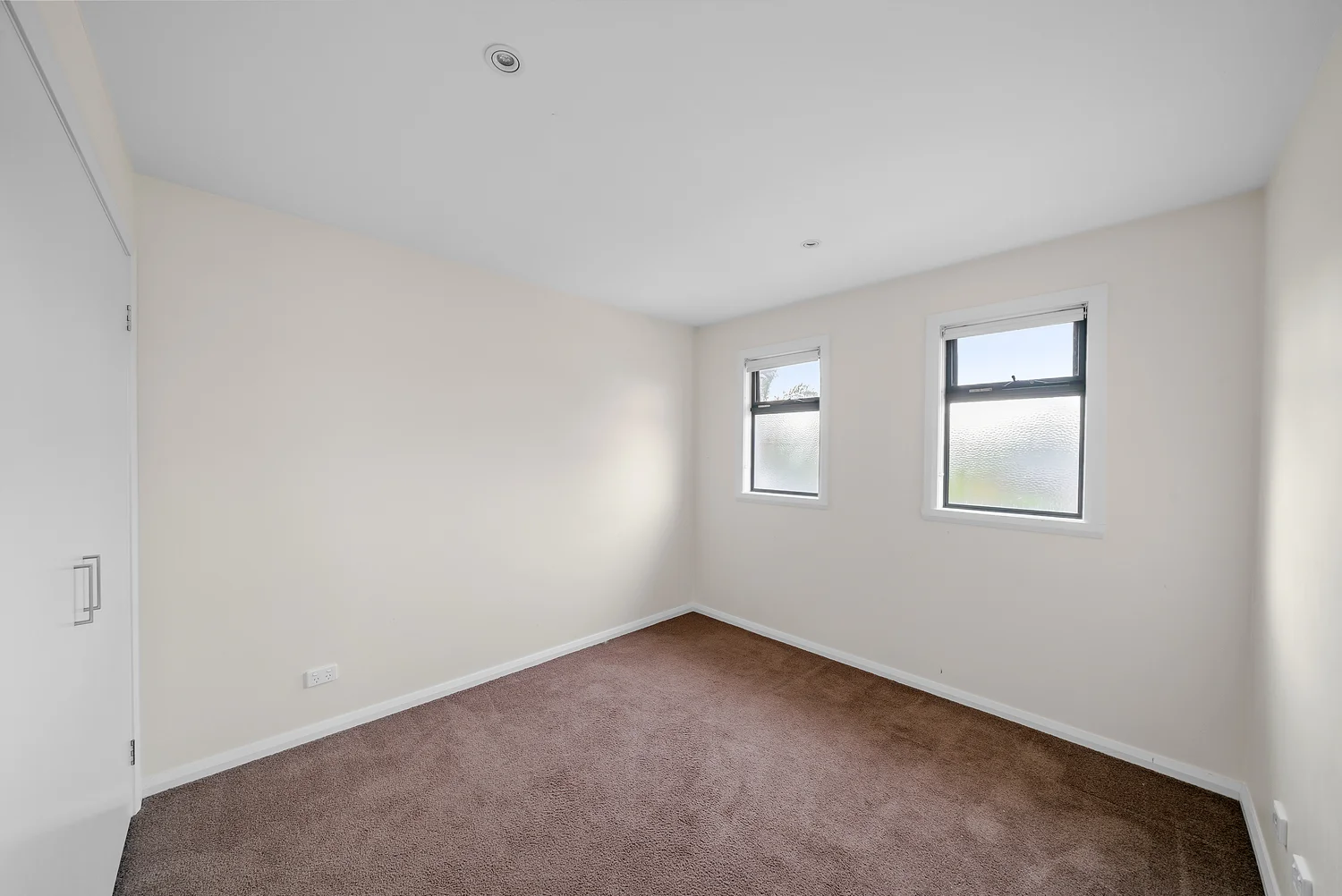 Additional image 7 of 2/25 Carrington Street, Sydenham VIC 3037