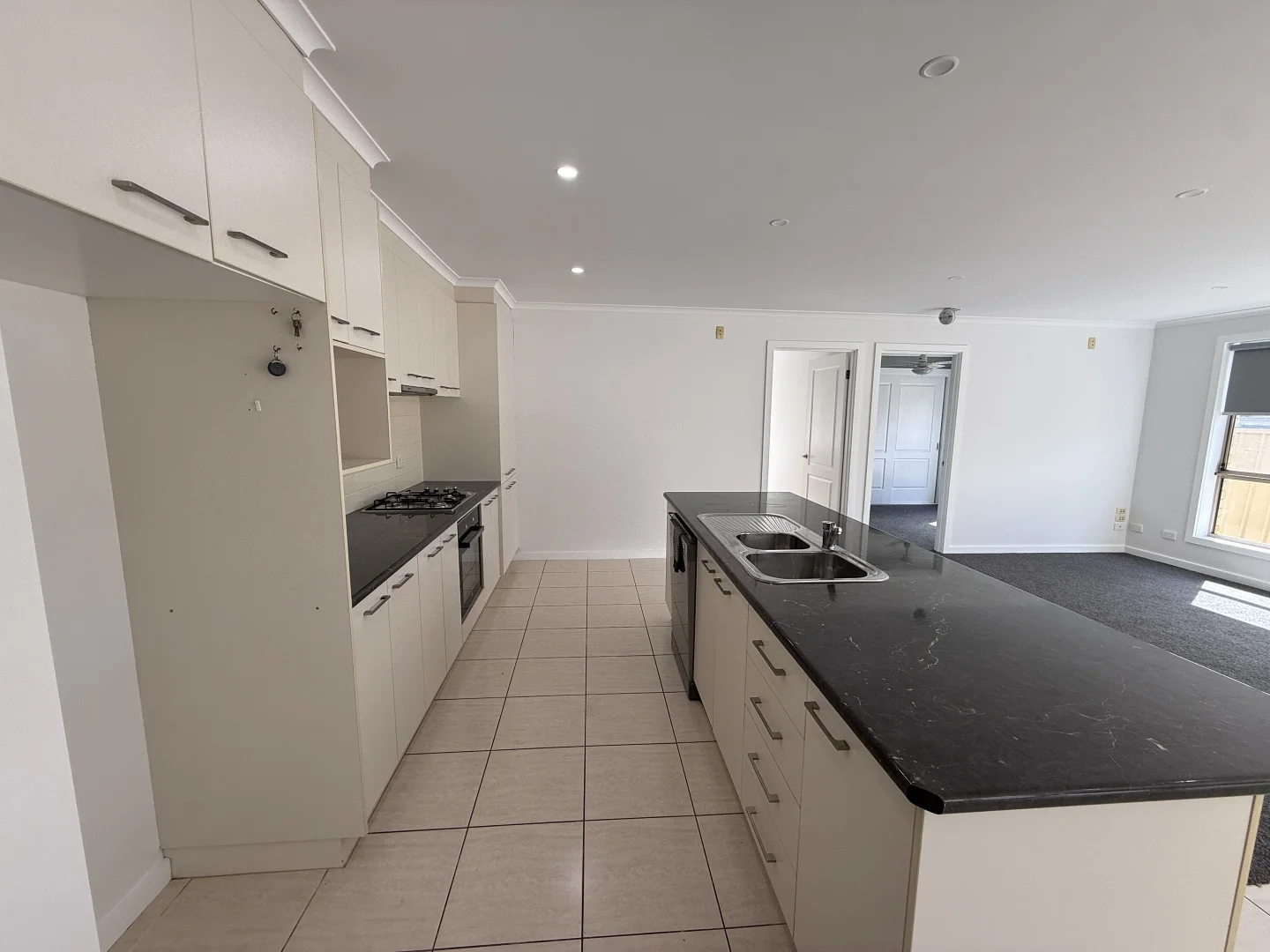 Unit 3/75 William St, Cobram VIC 3644 photo 3