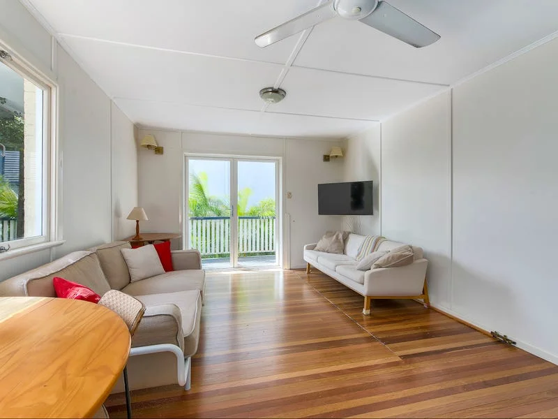 1/7 York Street, Nundah QLD 4012