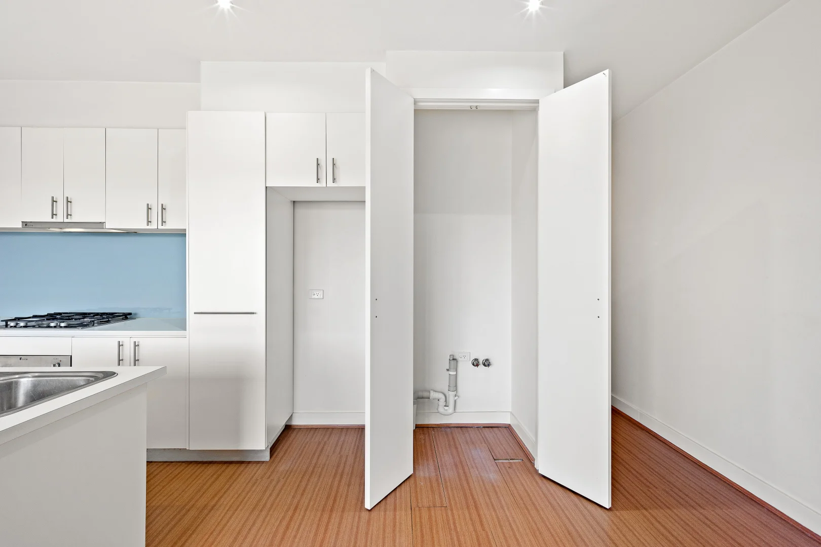 Additional image 4 of 1/1422 Centre Road, Clayton South VIC 3169