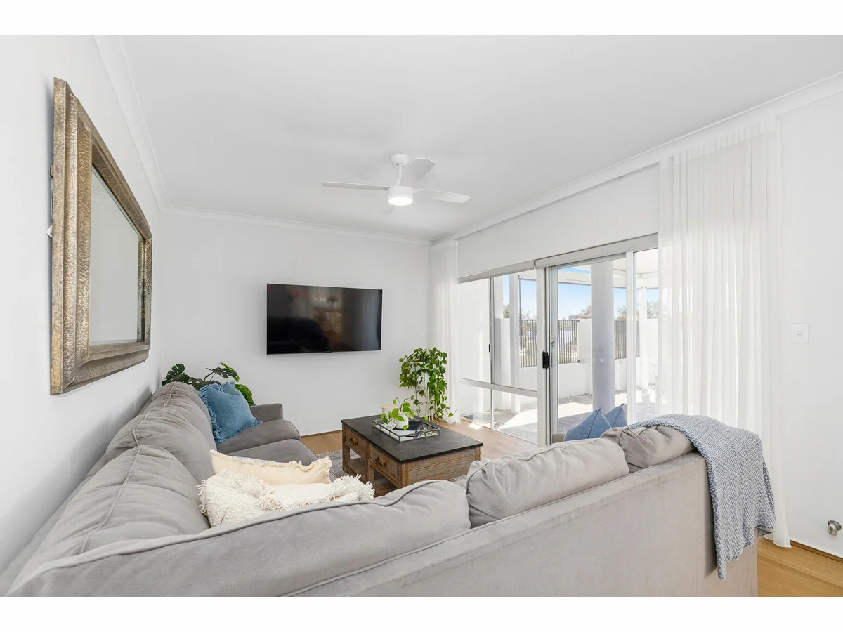 23A The Esplanade, Mount Pleasant WA 6153 photo 4
