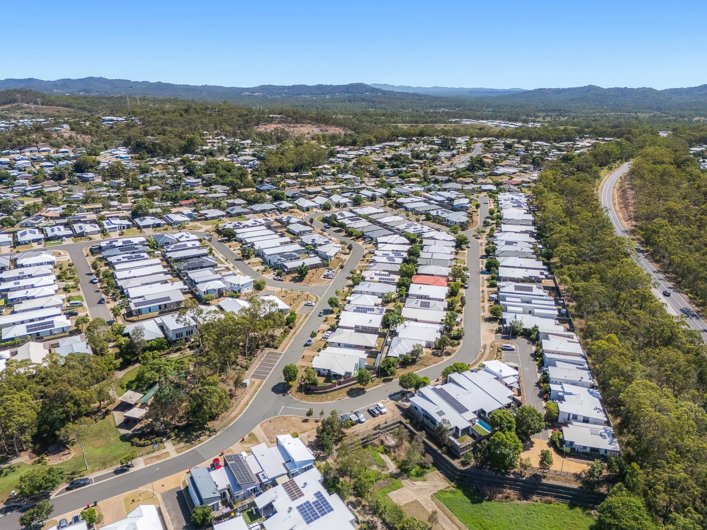 Additional image 20 of 2 Valhalla Street, Clinton QLD 4680