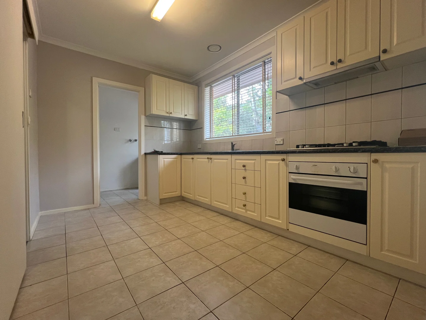 Additional image 4 of 4/109 Severn Street, Box Hill North VIC 3129