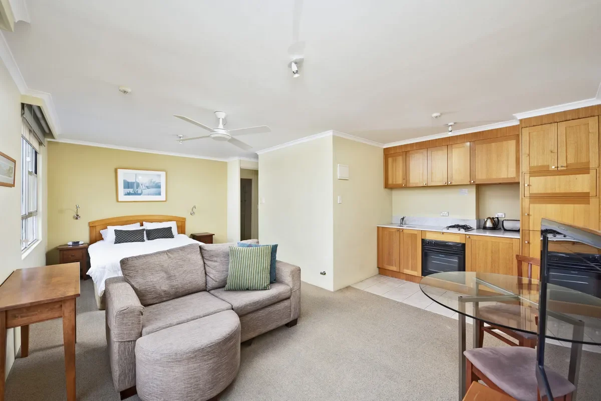 51/2A Henry Lawson Avenue, McMahons Point NSW 2060