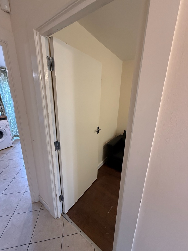 Additional image 4 of 3 Bed Semi-Detached House, Hungerhill Road, NG3, N1 7GU