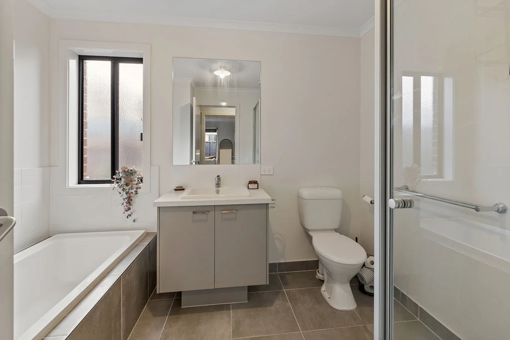 Additional image 10 of 15b Cowie Street, Ballan VIC 3342