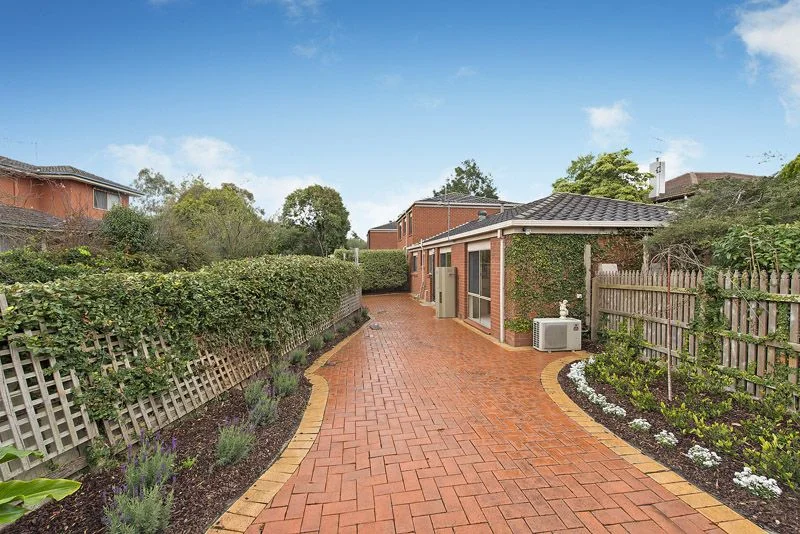 Additional image 3 of 1/5 Somers Court, Glen Waverley VIC 3150