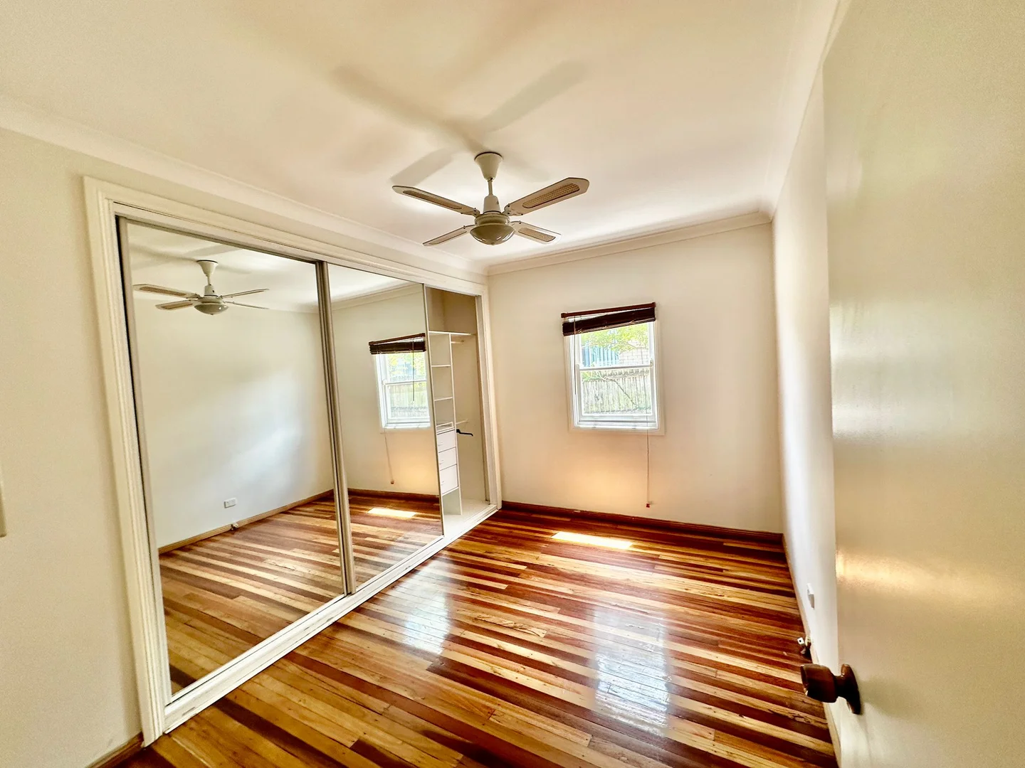 77 Caloola Avenue, Constitution Hill NSW 2145 photo 5
