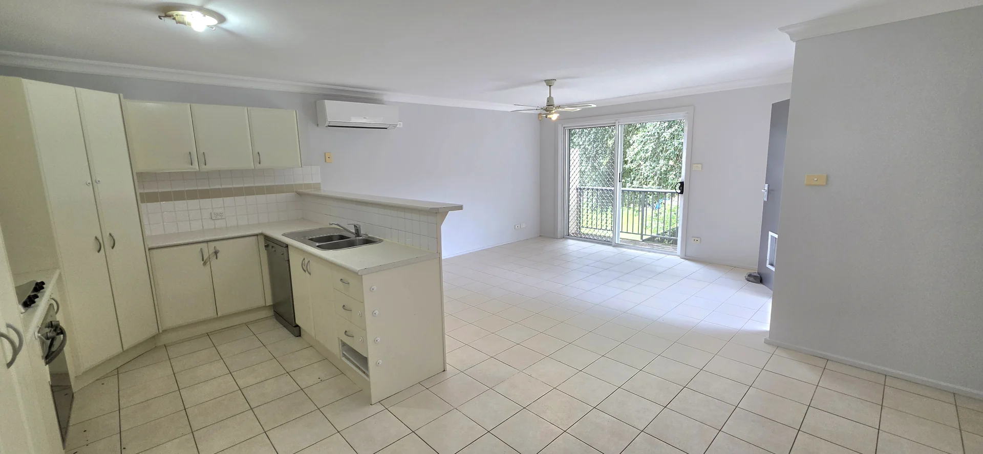 Additional image 3 of 51 Waterside Crescent, Carramar NSW 2163