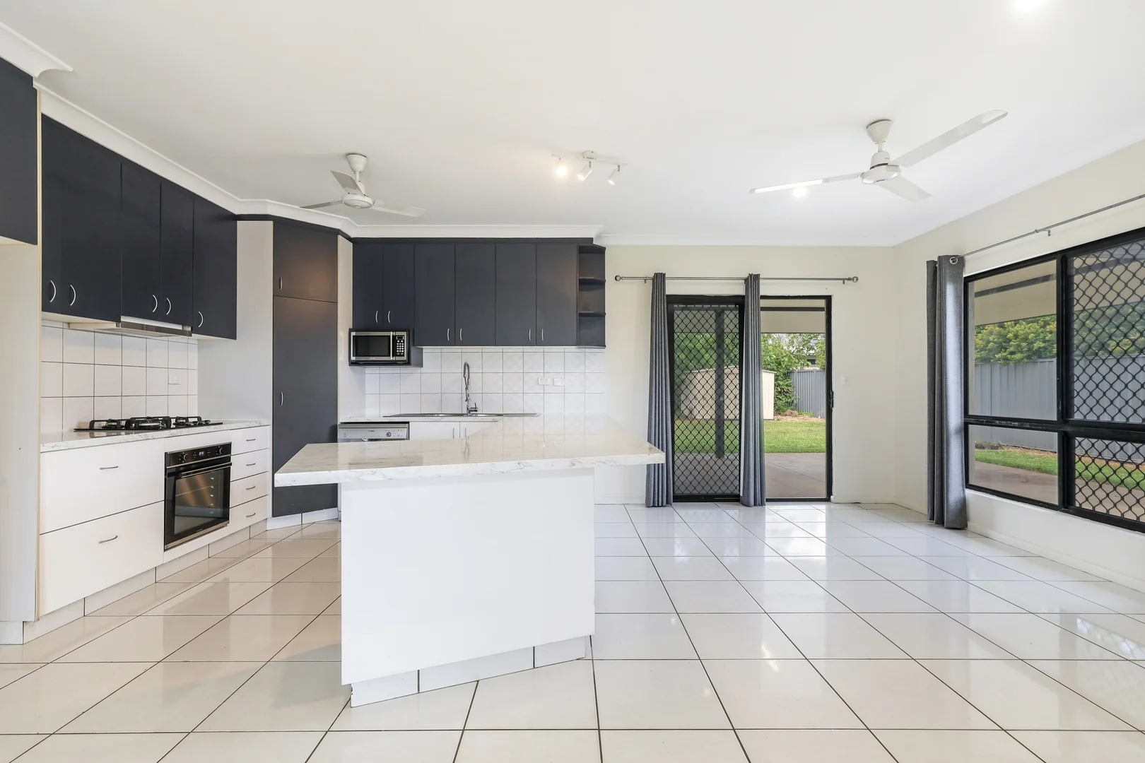 Additional image 2 of 25 Richards Crescent, Rosebery NT 0832