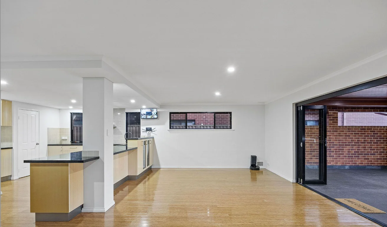 Additional image 8 of 190 Leake Street, Belmont WA 6104