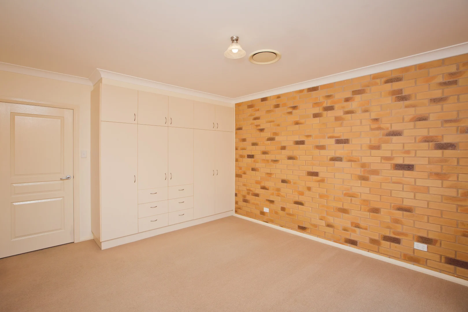 Additional image 9 of 27B McCormack Road, Griffith NSW 2680