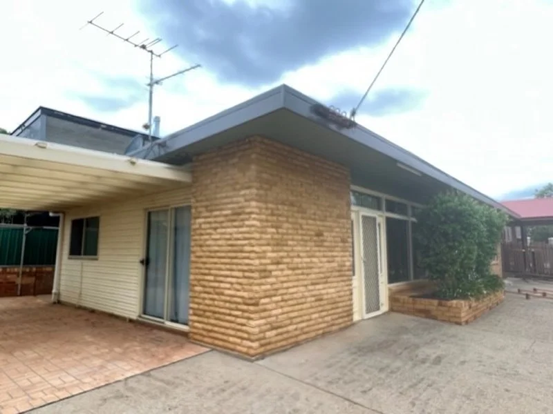 36 Raglan Street, Tamworth NSW 2340