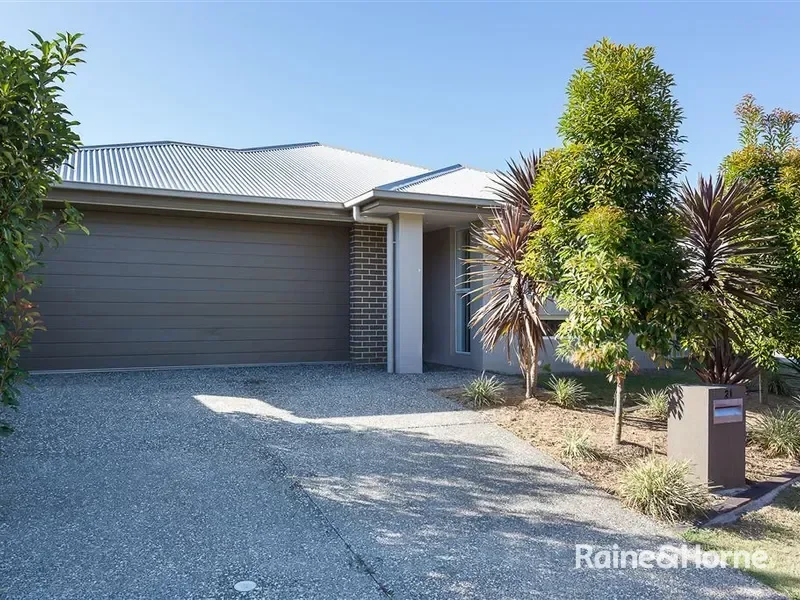 21 Lancaster Circuit, Redland Bay QLD 4165