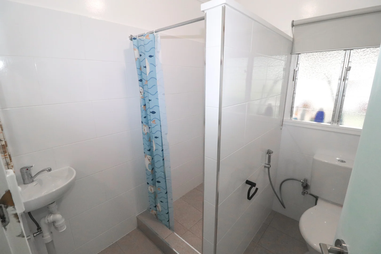 Additional image 12 of 4/8-10 Bruce Pde, Lucinda QLD 4850