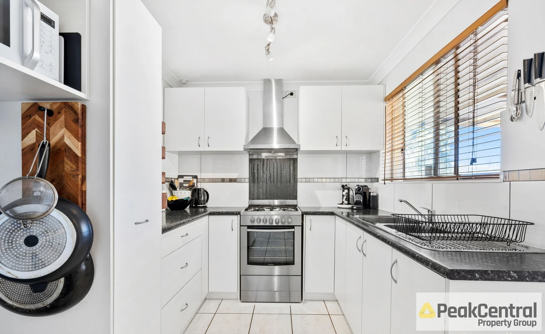 Additional image 3 of 4 Tall Karri Close, Camillo WA 6111