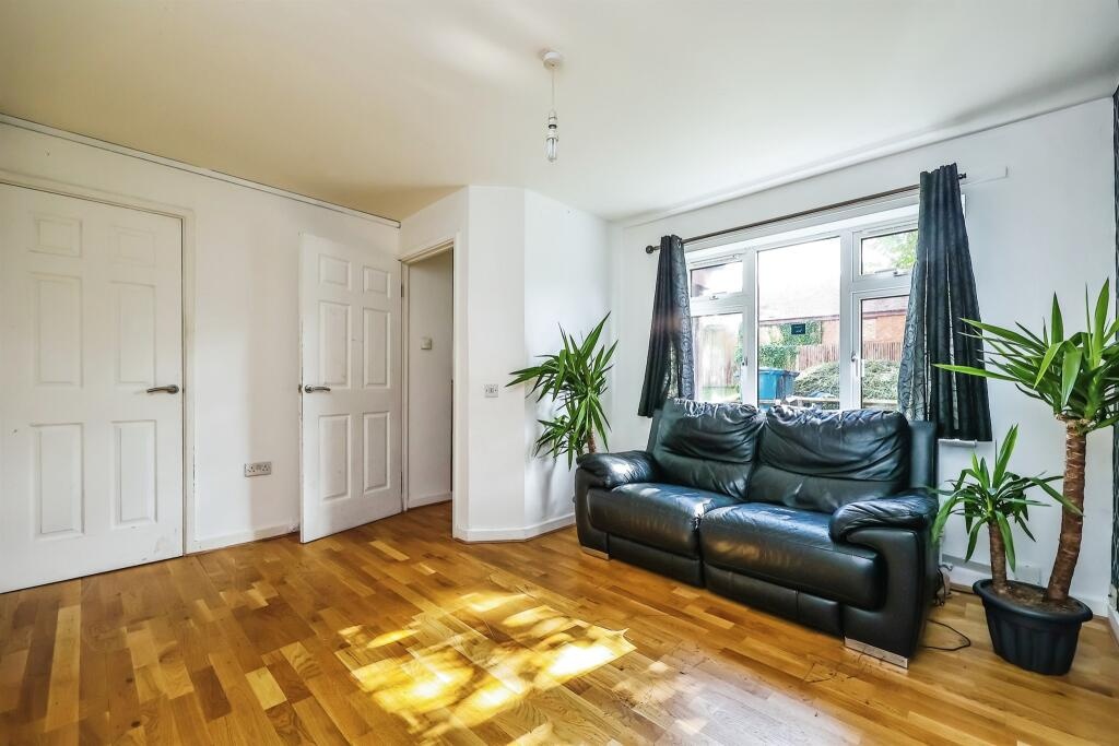 Additional image 3 of 2 Bed Semi-Detached House, Cheshire Court, NG2, N1 7GU