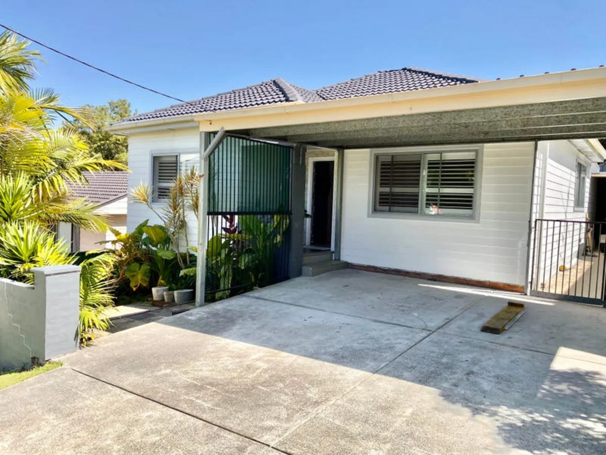 7 Heshbon Street, Gateshead NSW 2290