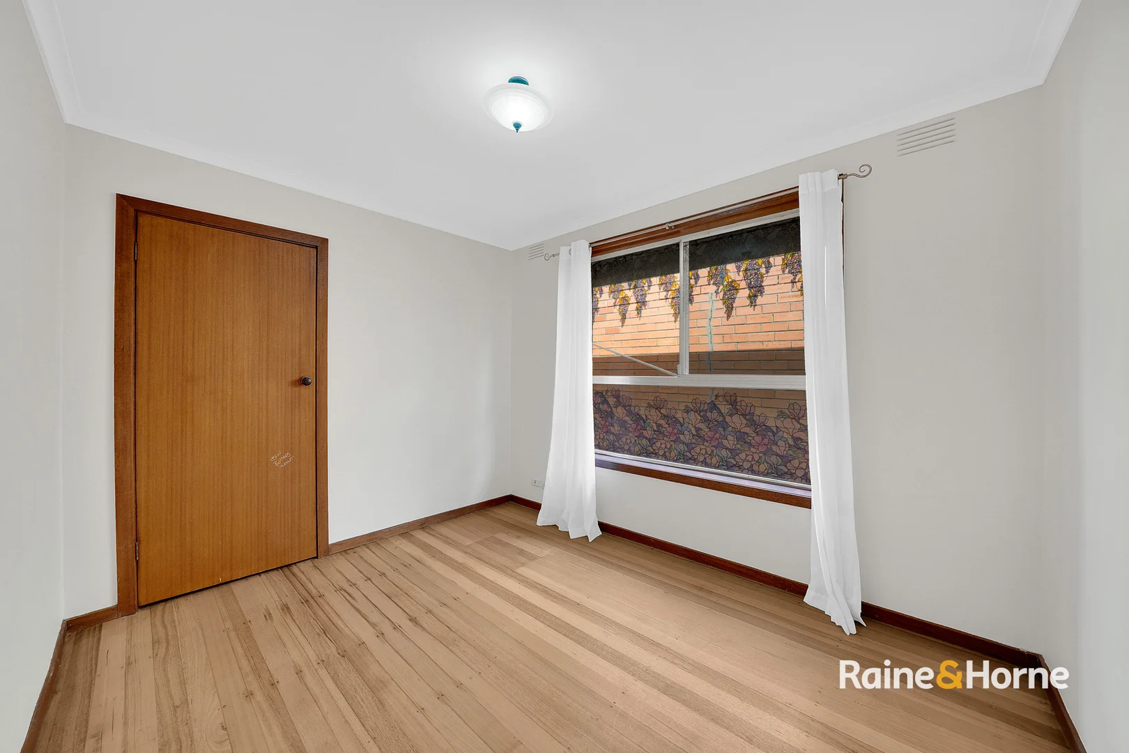Additional image 6 of 294 Milleara Road, Avondale Heights VIC 3034