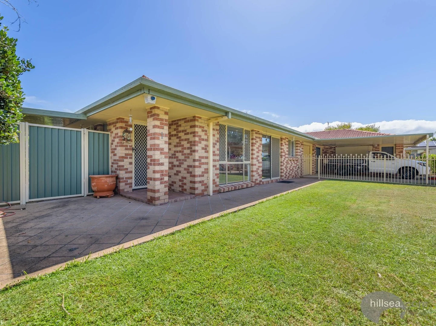 1/2 Coventry Court, Labrador QLD 4215