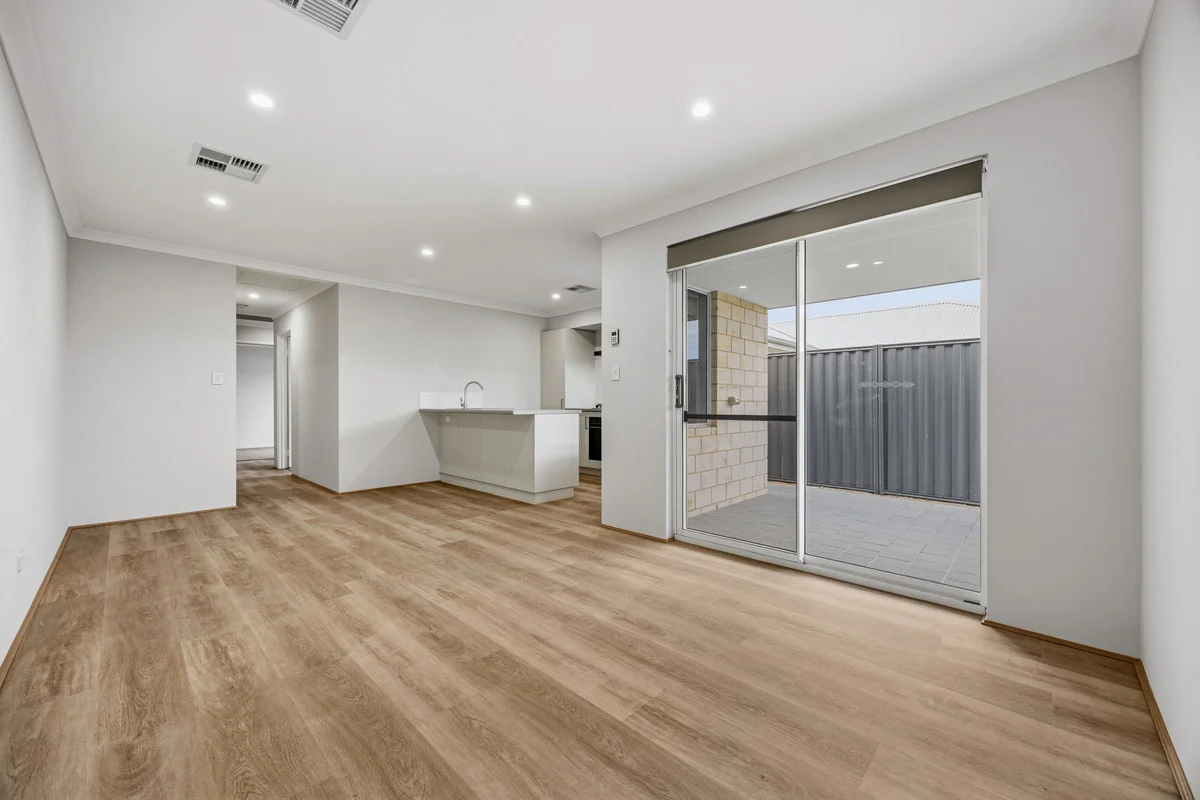 Additional image 3 of 6b Oxbow Rise, Wellard WA 6170
