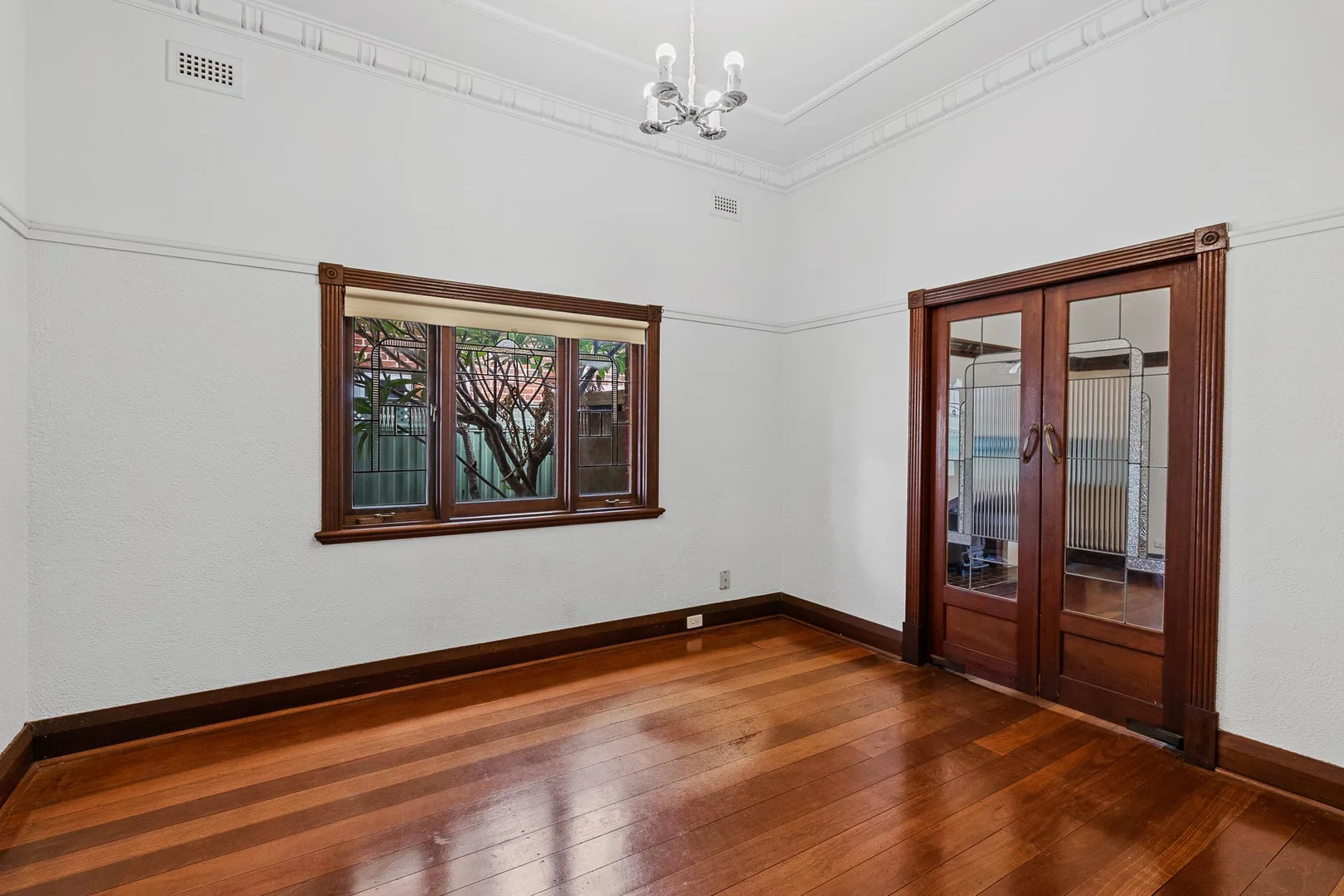 Additional image 9 of 166 Tenth Avenue, Inglewood WA 6052
