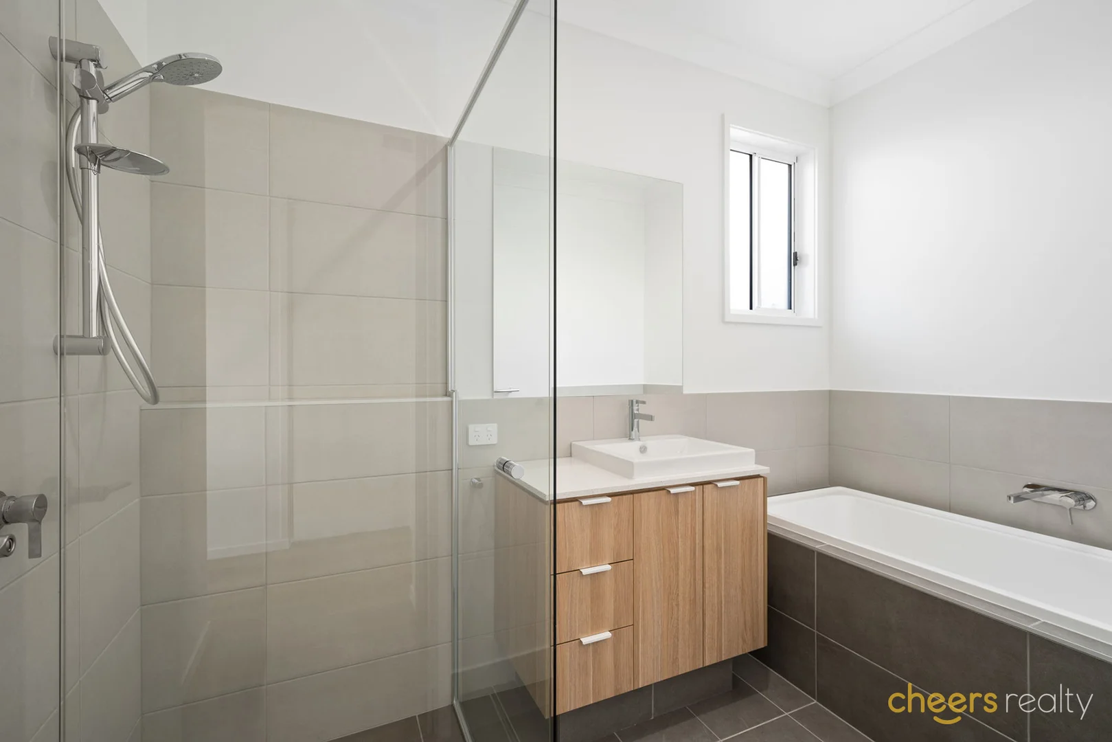 Additional image 10 of 71 Pear Street, Greenslopes QLD 4120