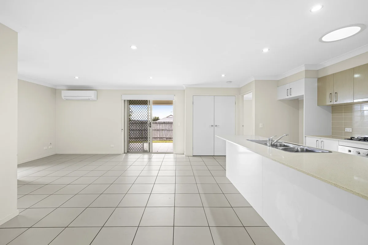 Additional image 3 of 2/13 Wandoo Crescent, Westbrook QLD 4350