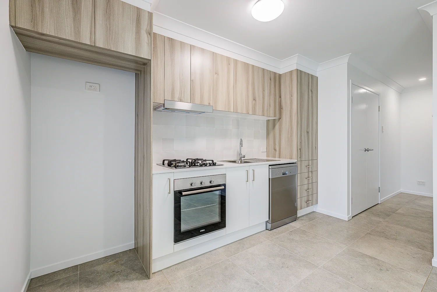 Additional image 3 of 9B/81-83 Richards Street, Loganlea QLD 4131