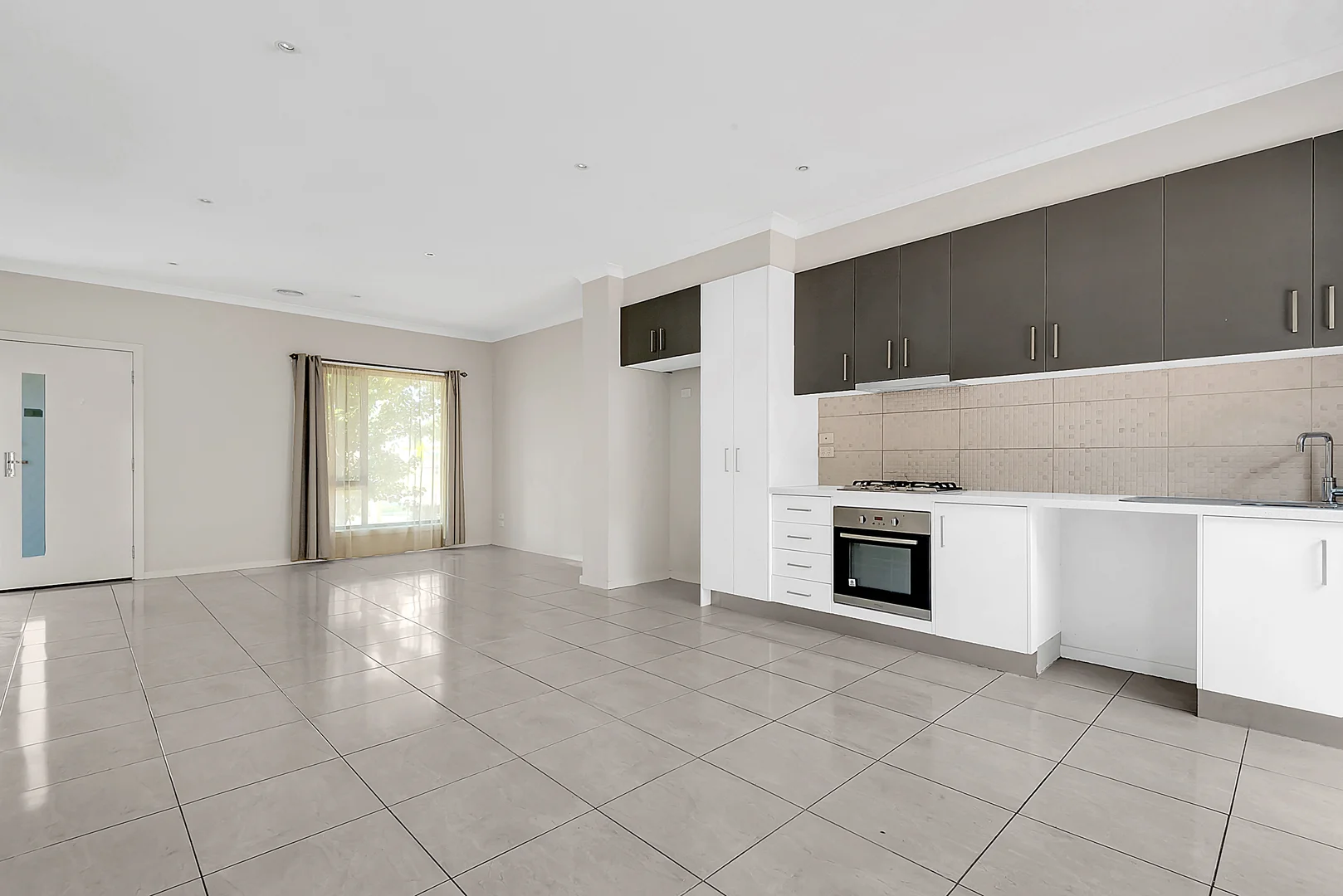 Additional image 7 of 2/85 Grevillea Street, Craigieburn VIC 3064
