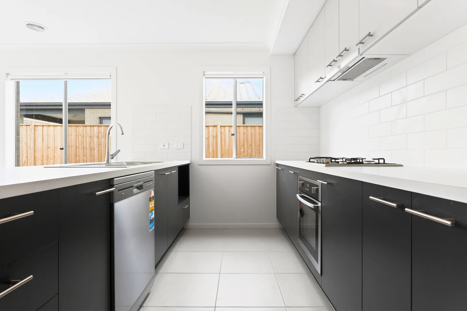 Additional image 3 of 43 Aristides Crescent, Thornhill Park VIC 3335