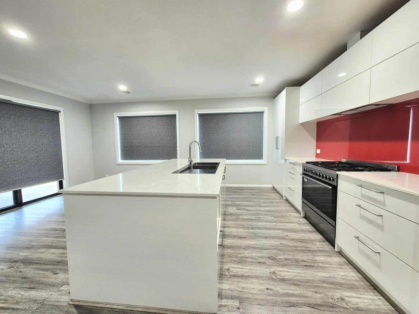 Additional image 2 of 25 Horseshoe Parade, Fraser Rise VIC 3336