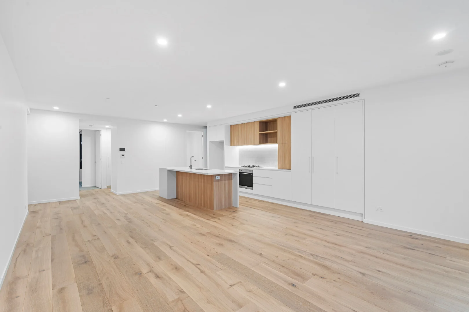 Additional image 3 of 1303/4-6 Second Avenue, Burleigh Heads QLD 4220