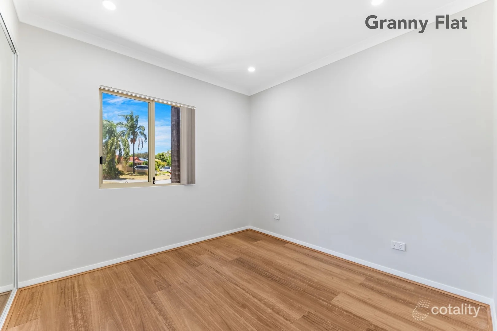 Additional image 7 of 14A Symes Close, Seville Grove WA 6112