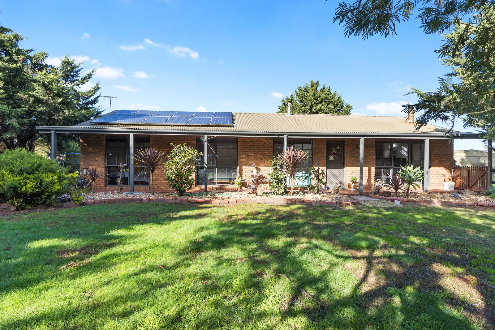 24 Wattle Court, Lang Lang VIC 3984