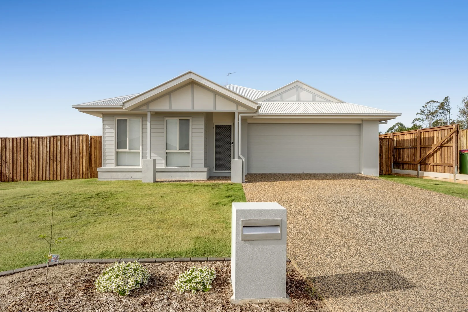 37 St Andrews Crescent, Highfields QLD 4352