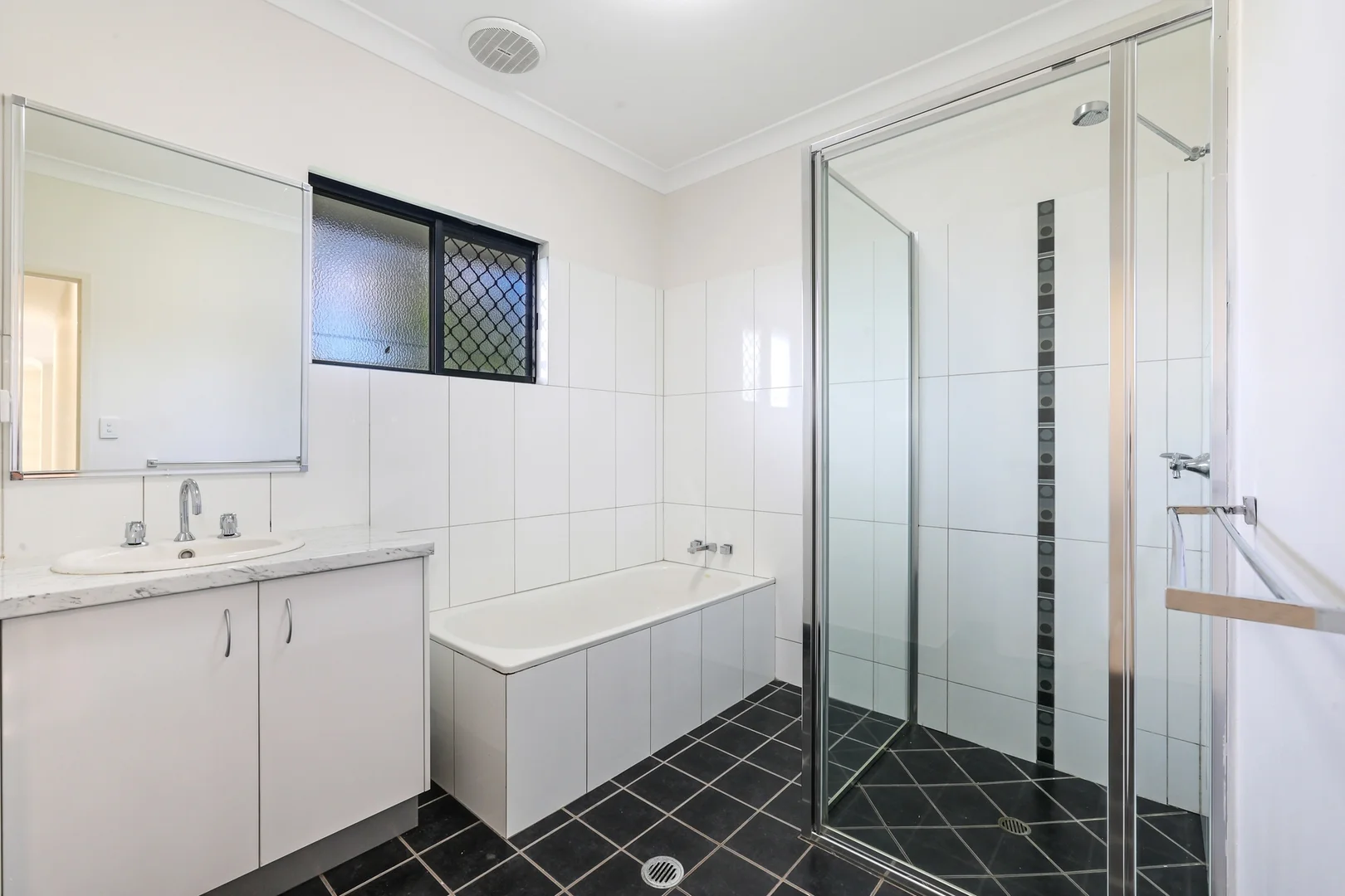 Additional image 20 of 25 Richards Crescent, Rosebery NT 0832