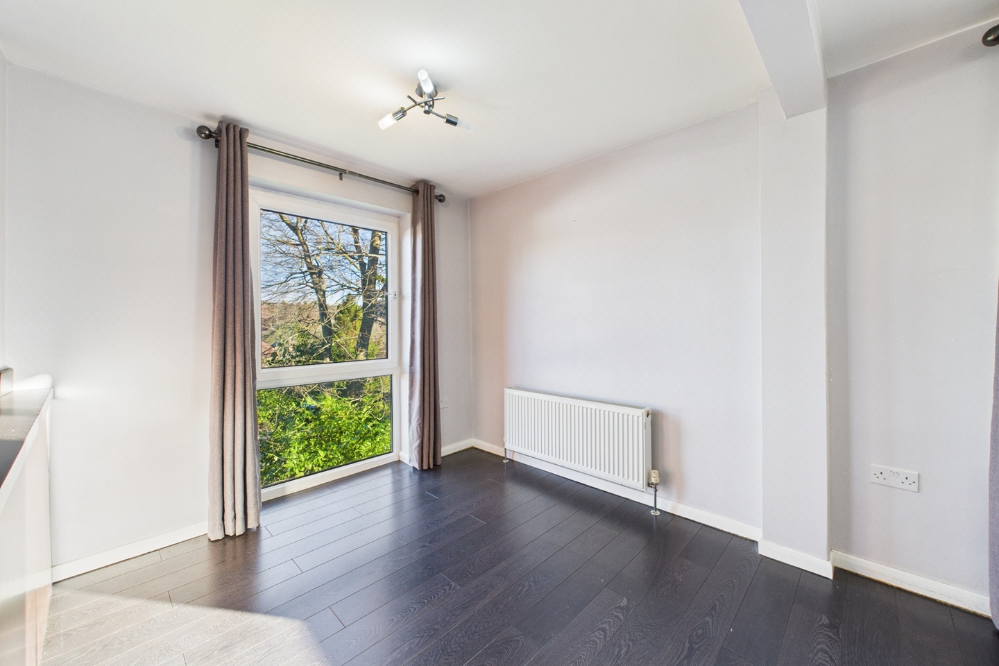 2 Bed Flat, Brinkburn Vale Road, S17, N1 7GU photo 4