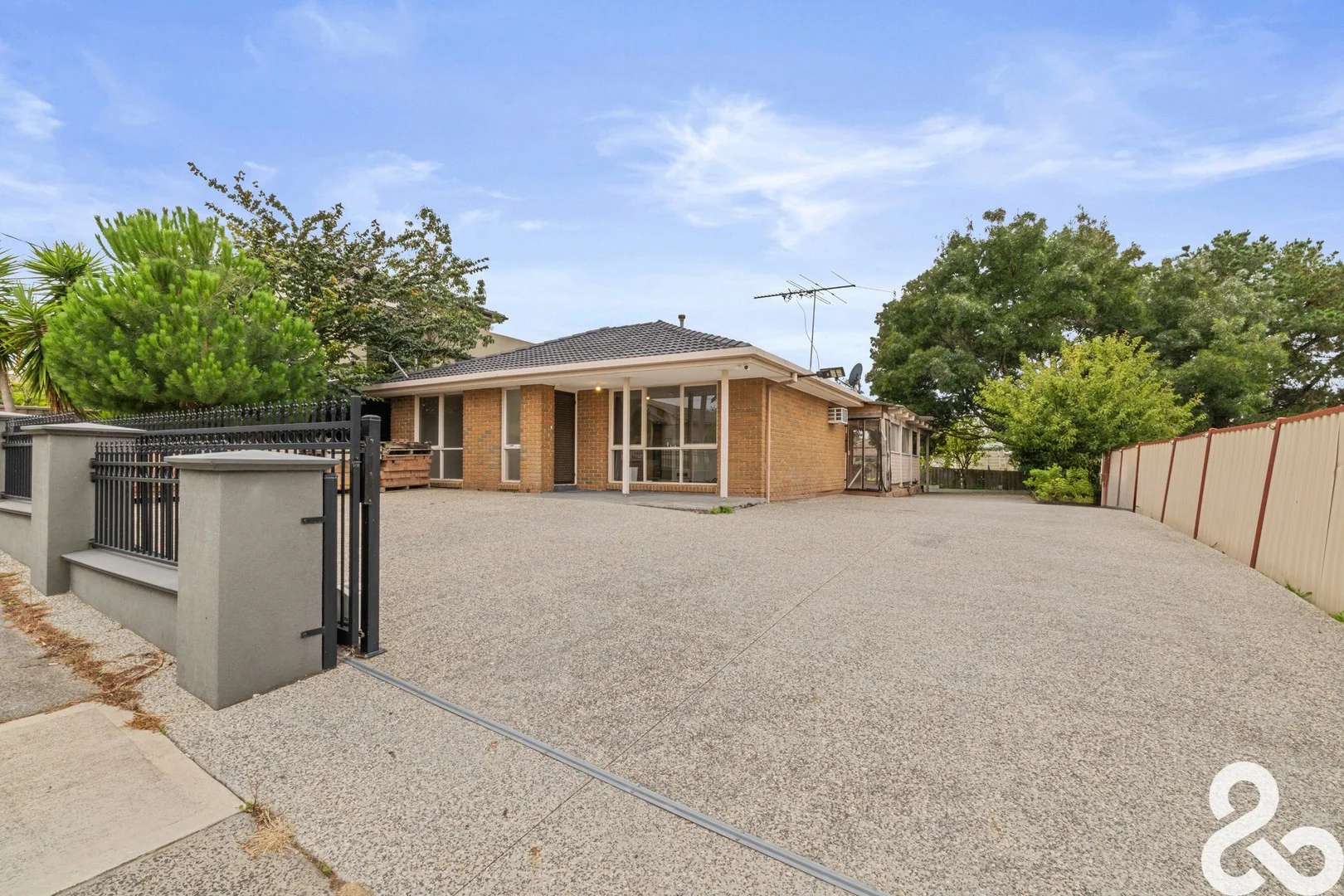 2 Victor Court, Hampton Park VIC 3976